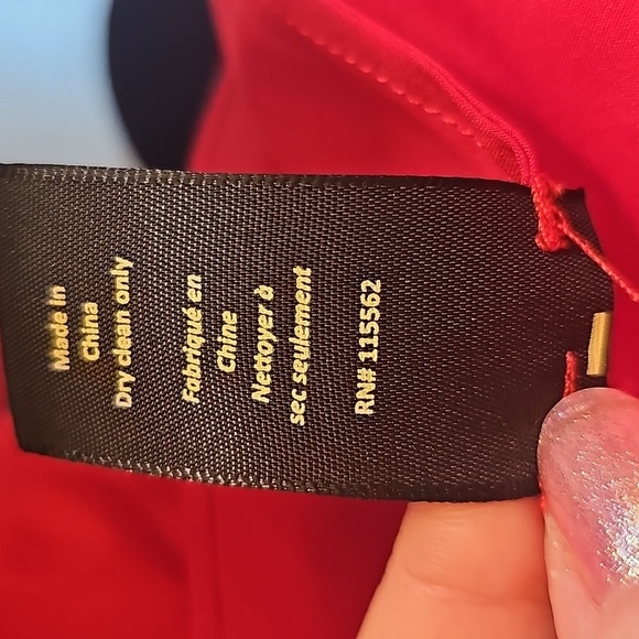 Elizabeth and James smocked waist  red silk dress S - Picture 15 of 15